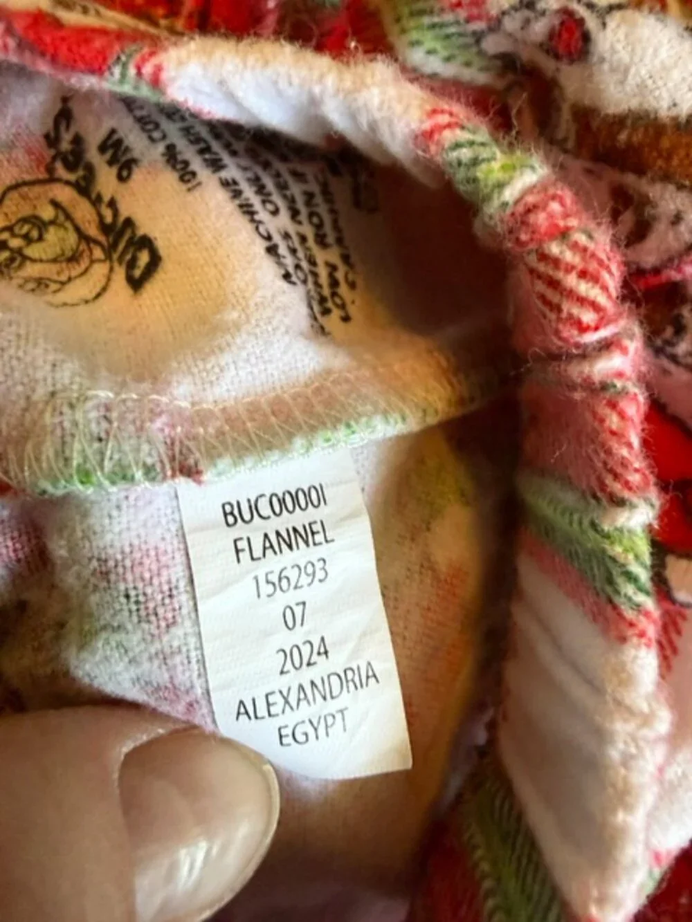 NWOT Buc-ee’s 9M Christmas Santa Beaver Plaid Flannel Pajama Pants